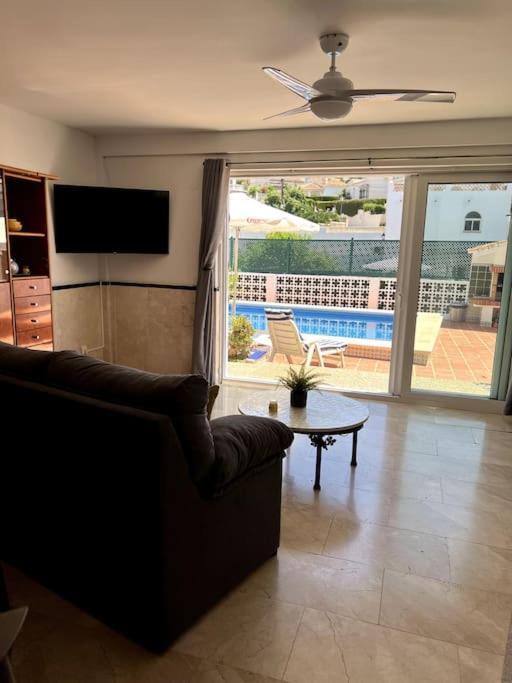Detached Pool Villa, Idyllic Setting 450m To * Caleta De Velez
