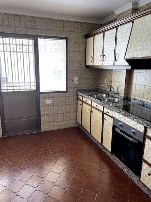 Detached Pool Villa, Idyllic Setting 450m To Caleta De Velez